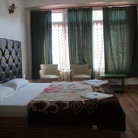 Готель Namdul Residency Ґанґток Екстер'єр фото