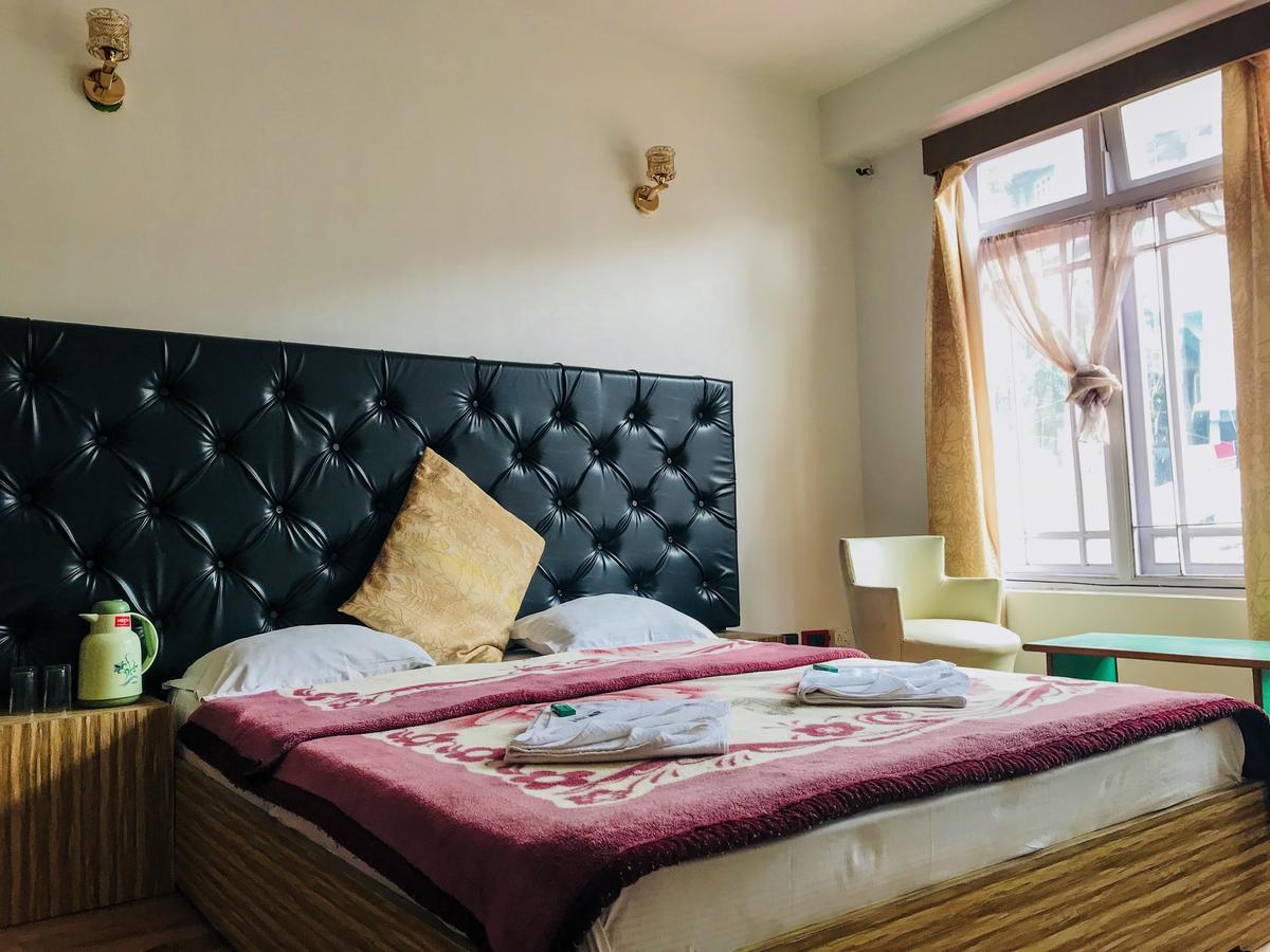 Готель Namdul Residency Ґанґток Екстер'єр фото